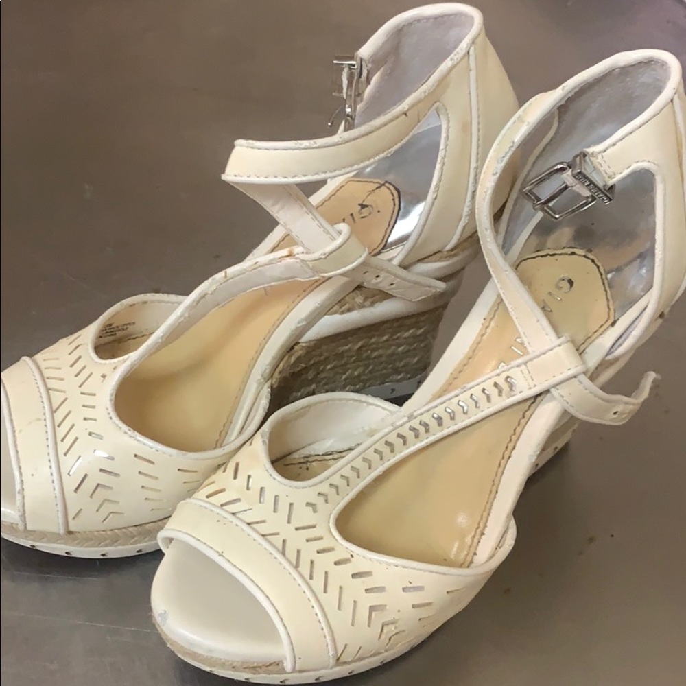 Off white wedges